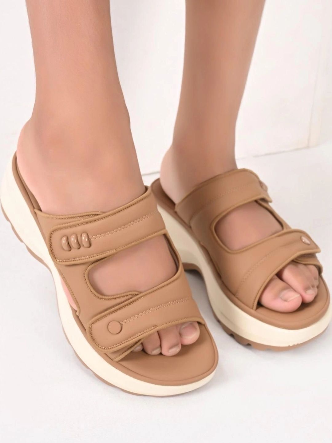 San Marino by Shoe Bank Women Open Toe Flats-picture-47