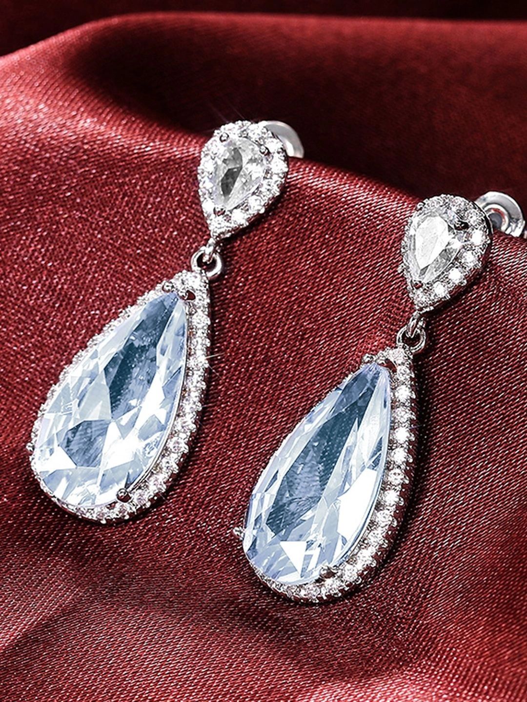Peora Teardrop Shaped Drop Earrings-picture-39