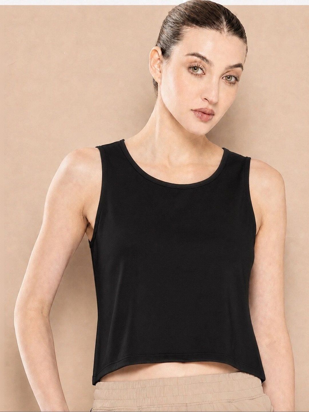 Alcis Crop Top-picture-31