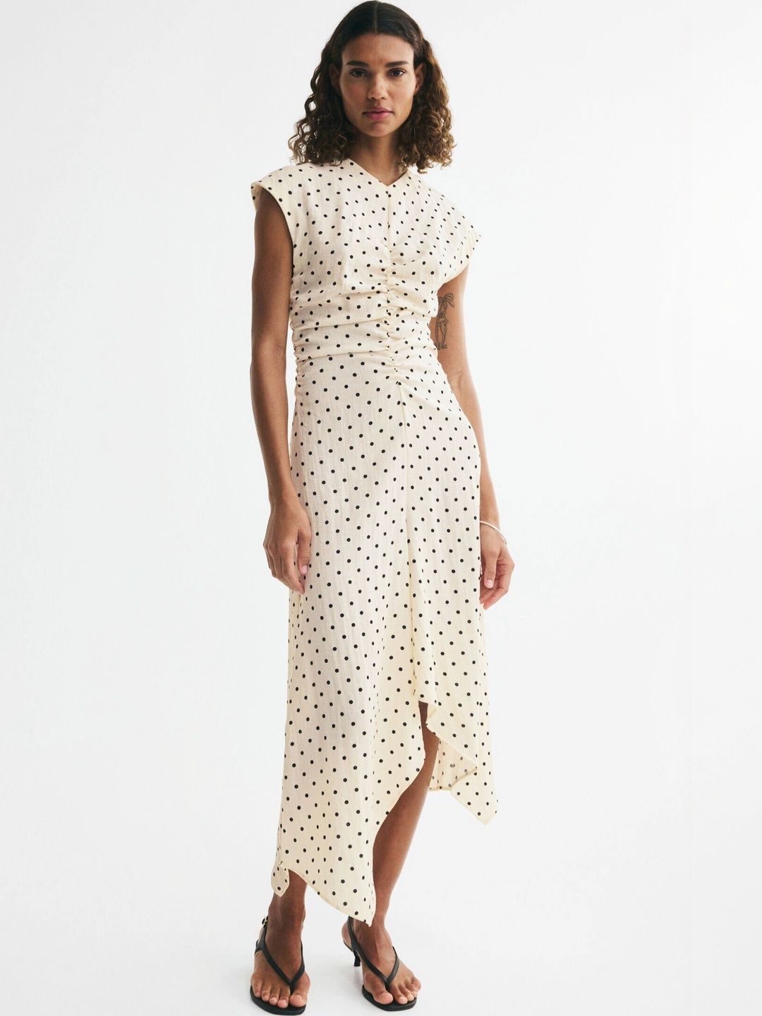 H&M Women Cap-Sleeved Handkerchief Dress-picture-10