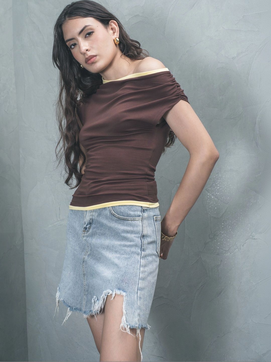 COLOR CAPITAL Off-Shoulder Top-picture-8