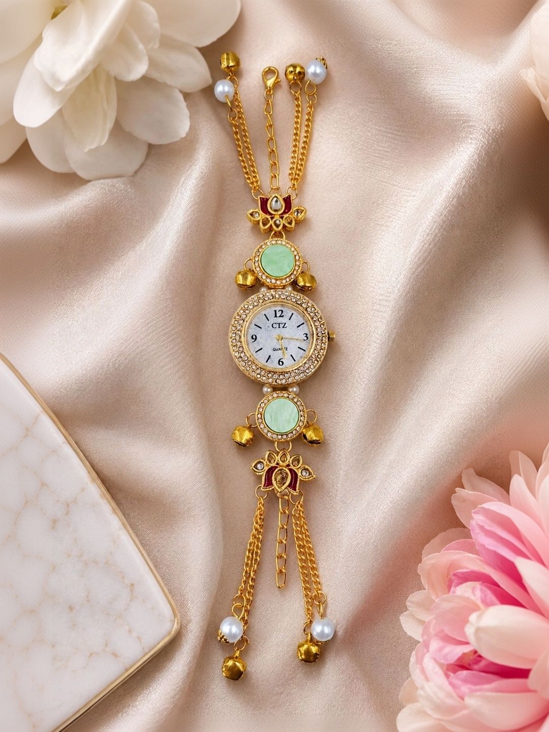 AARNAA Women Kundan Enamelled Gold-Plated Multistrand Bracelet-picture-28