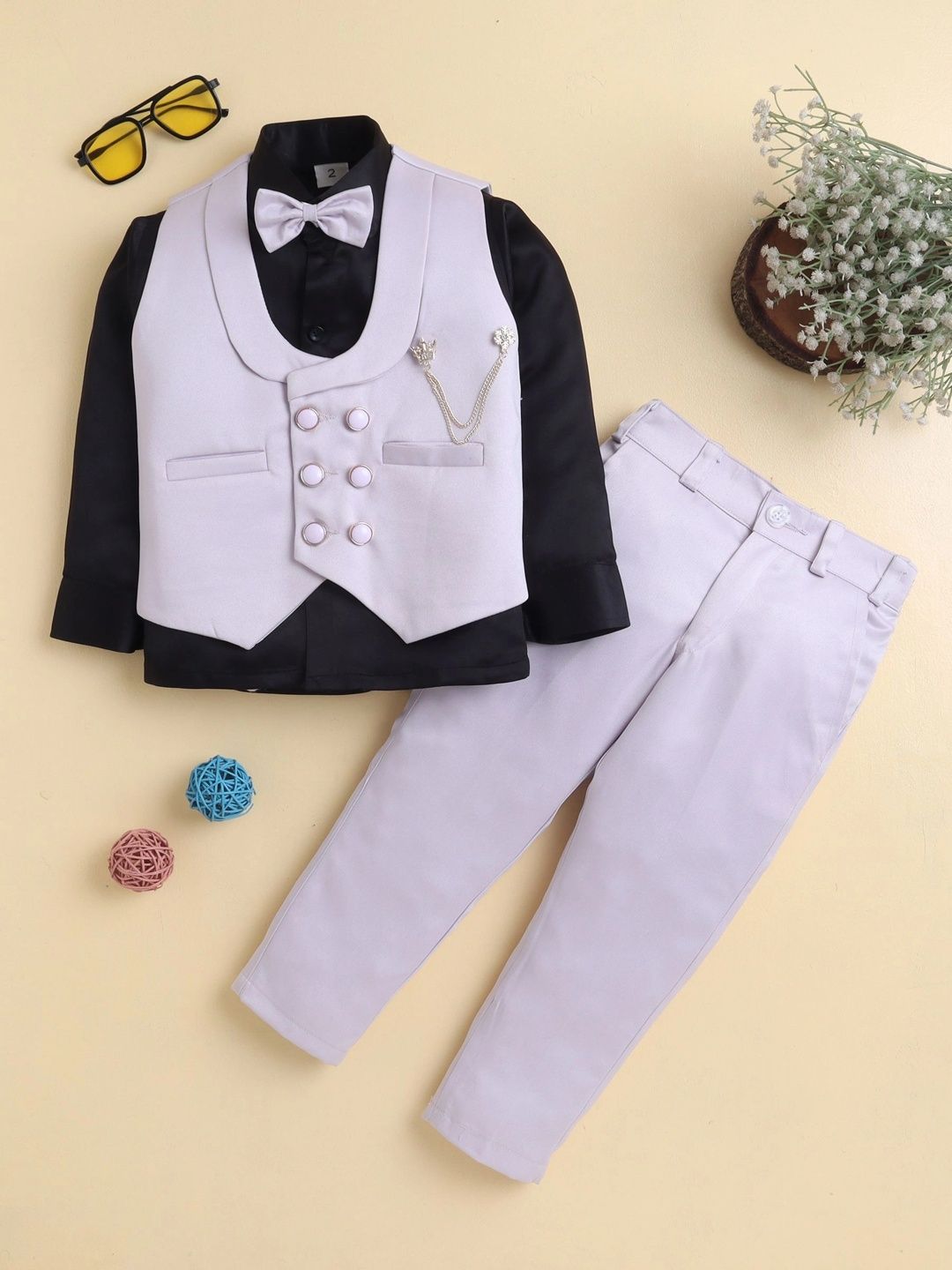 KALINI Boys Shawl Collar Double-Breasted Three Piece Suit-picture-23