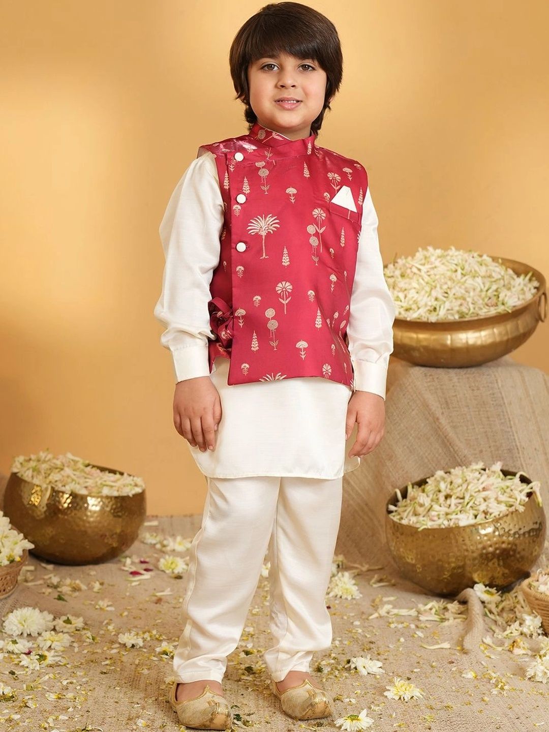 Aj DEZInES Boys Regular Kurta with Trousers-picture-40