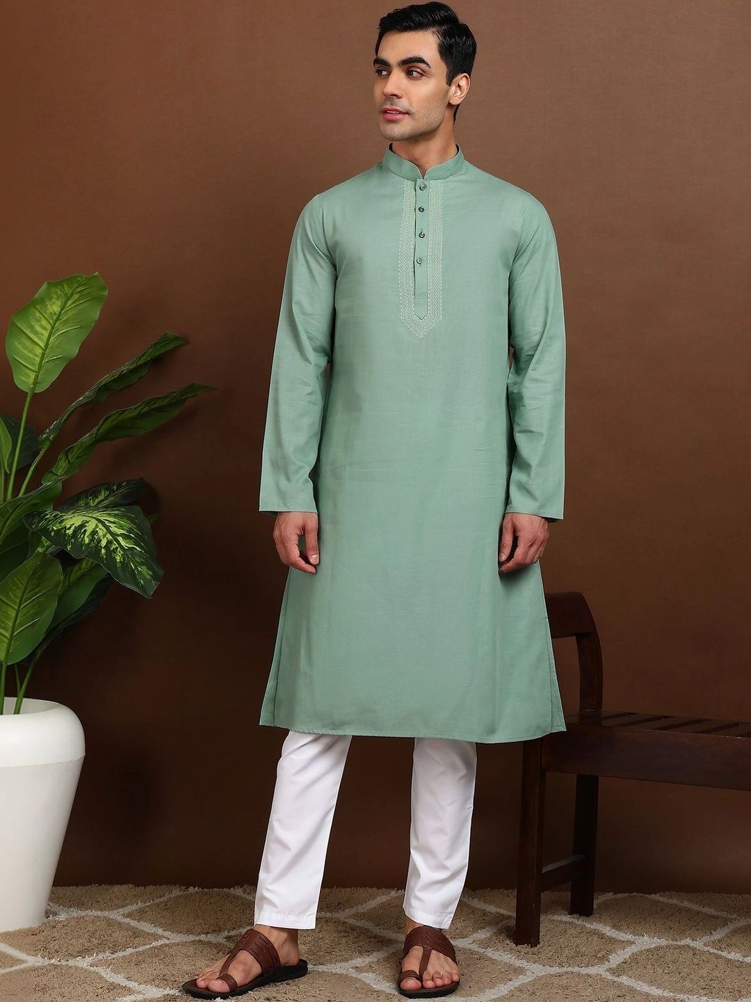 House of Pataudi Men Embroidered Thread Work Kurta-picture-49