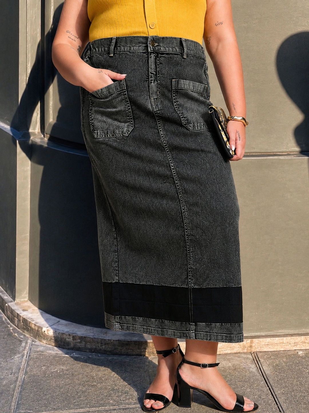 SASSAFRAS Curve Women Denim Washed Sleek Utility Midi Straight Skirt-picture-15