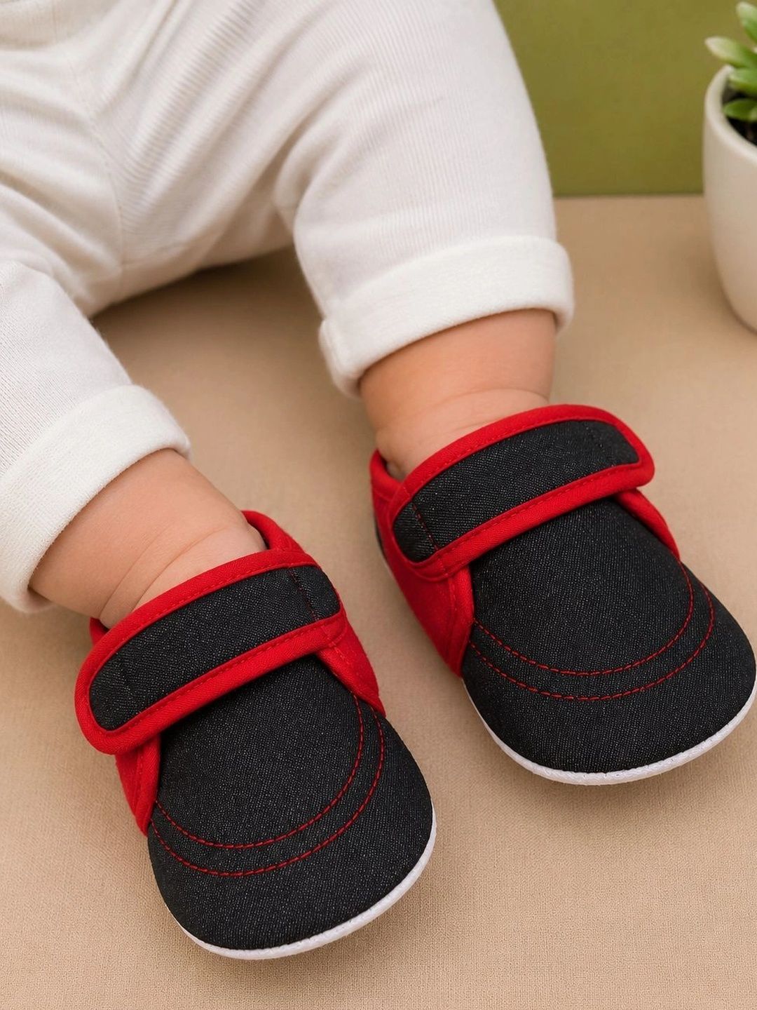 YK Unisex Kids Colourblocked Slip-On Sneakers-picture-23