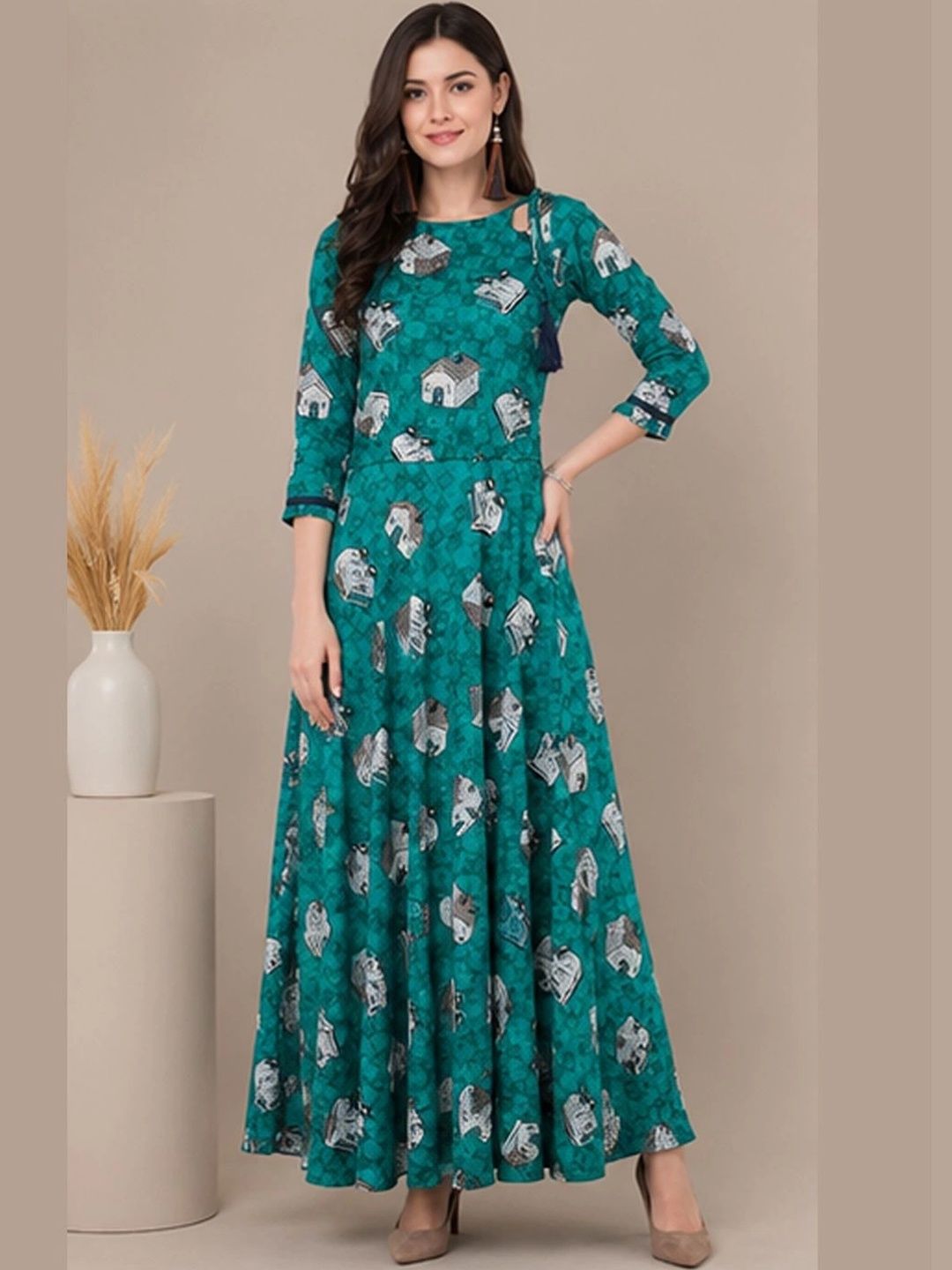 MEZENOR Women Quirky Printed Boat Neck Kurti-picture-39