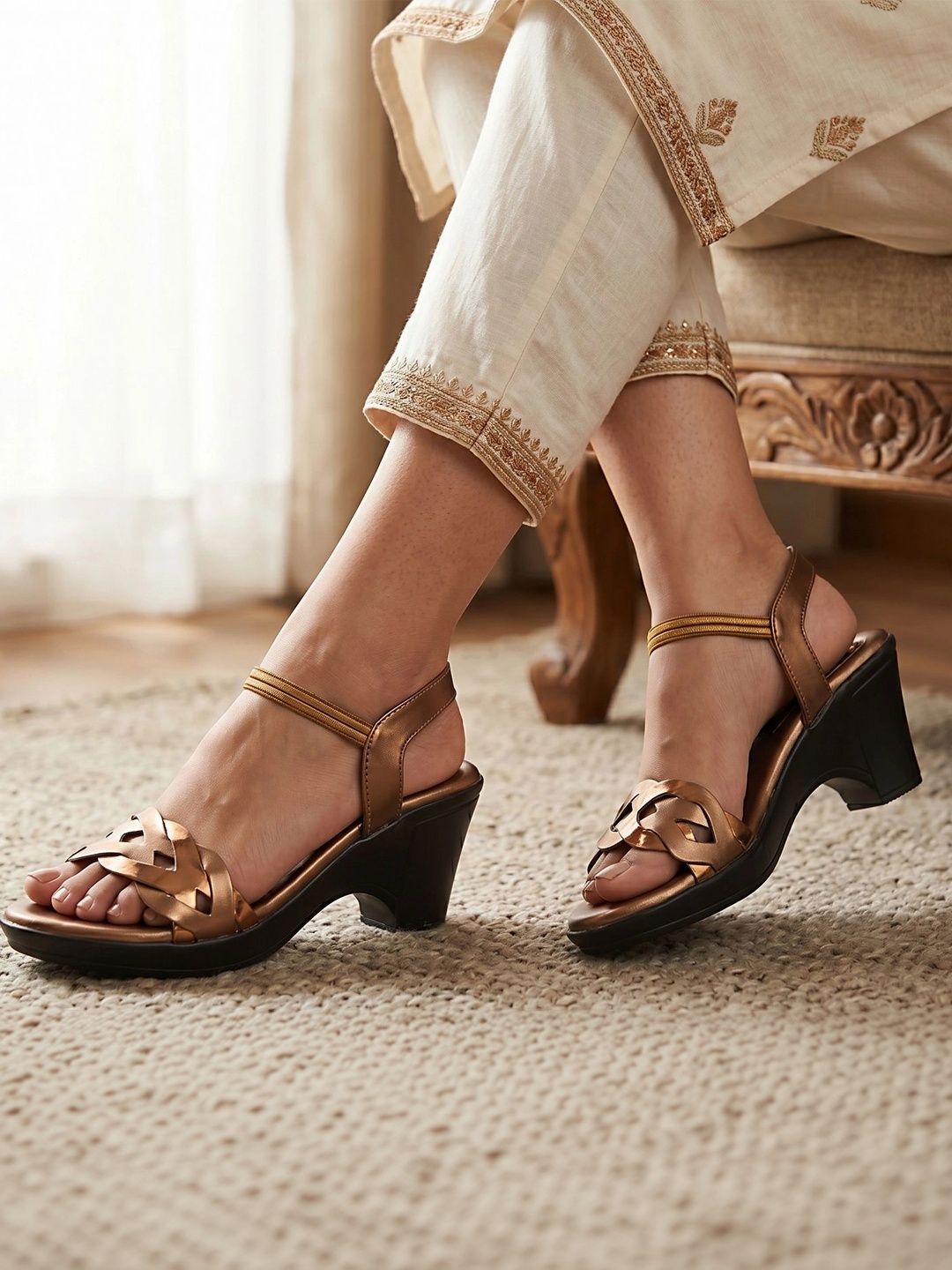 DressBerry Textured Wedge Sandals-picture-12