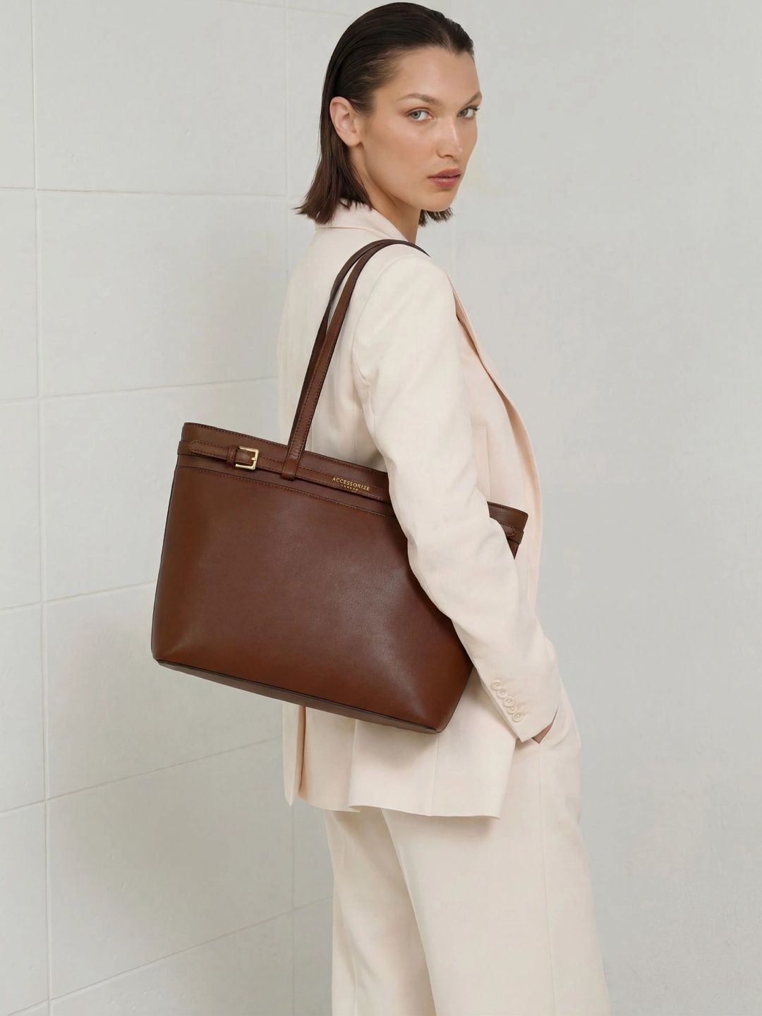 ACCESSORIZE LONDON PU Structured Tote Bag-picture-11