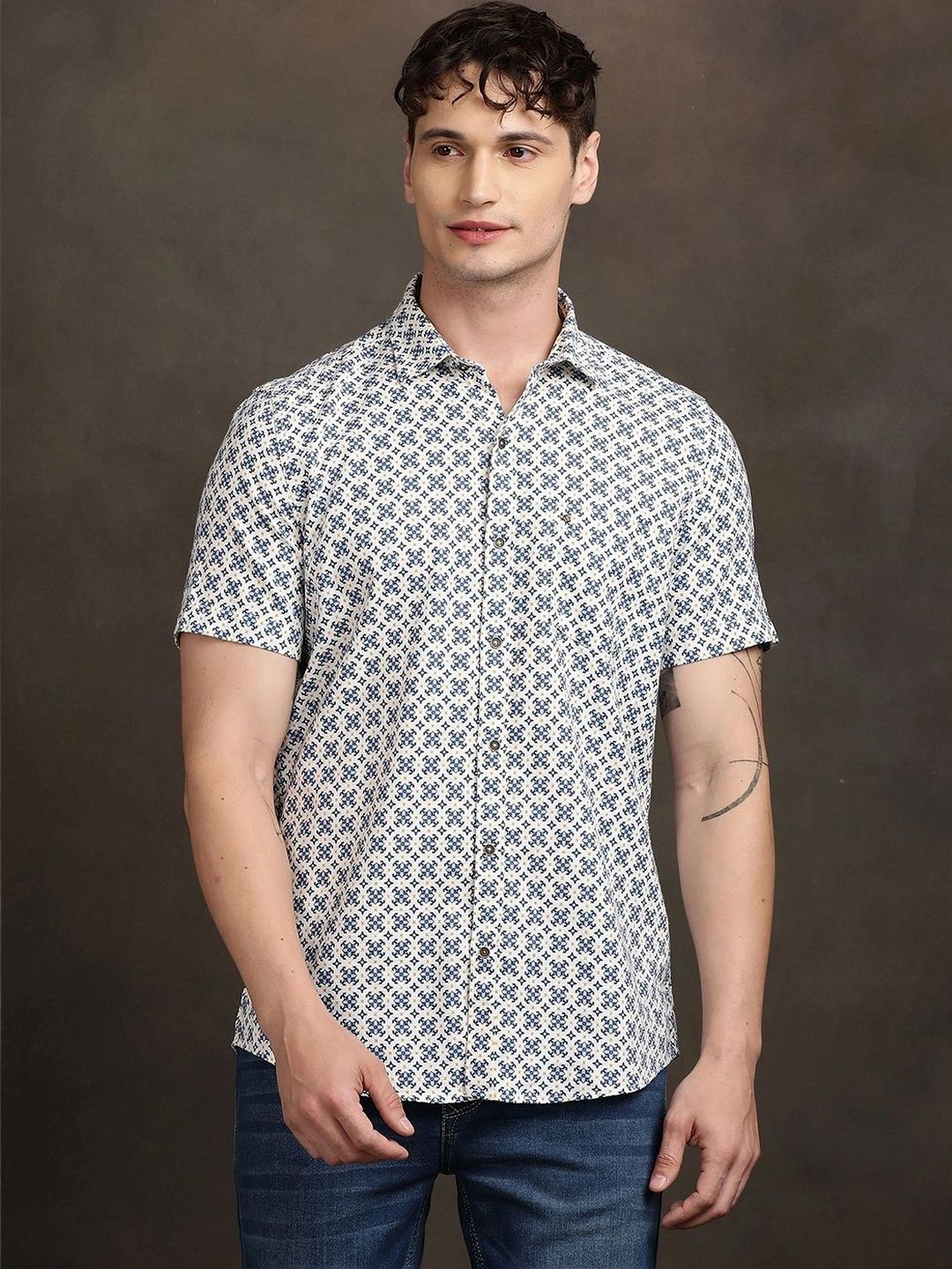 Turtle Men Relaxed Slim Fit Printed Casual Shirt-picture-22