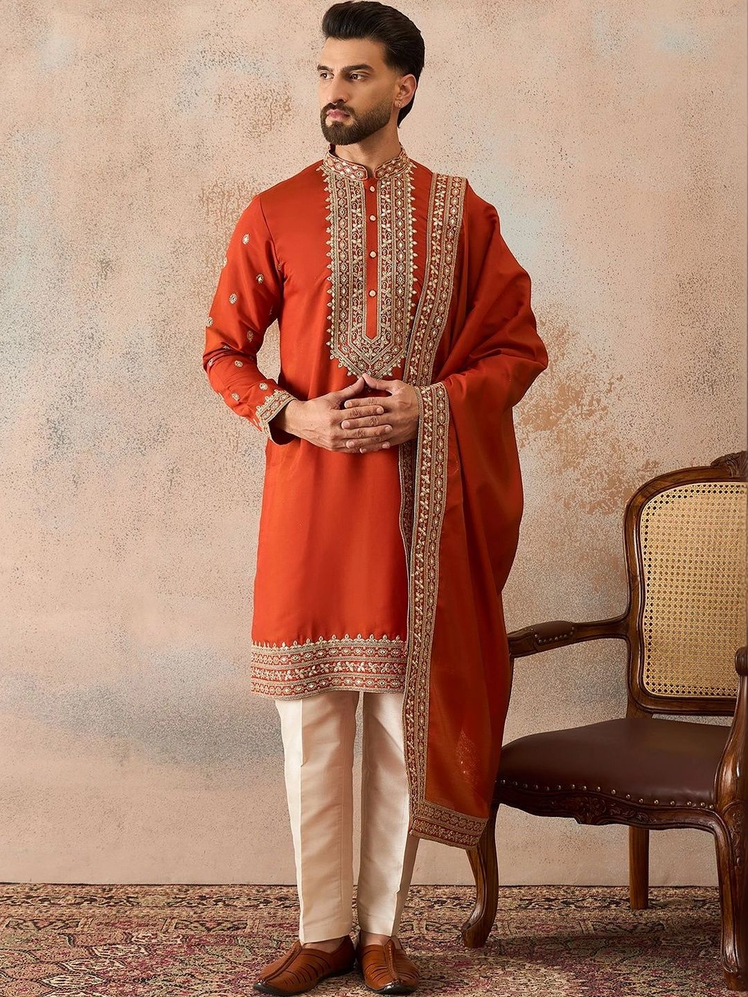 Ethnic Bay Men Embellished Mirror Work Kurta-picture-11