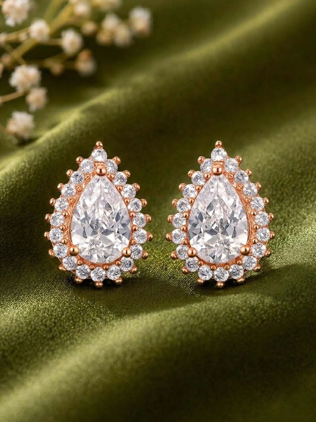 Peora Teardrop Shaped Studs Earrings-picture-30