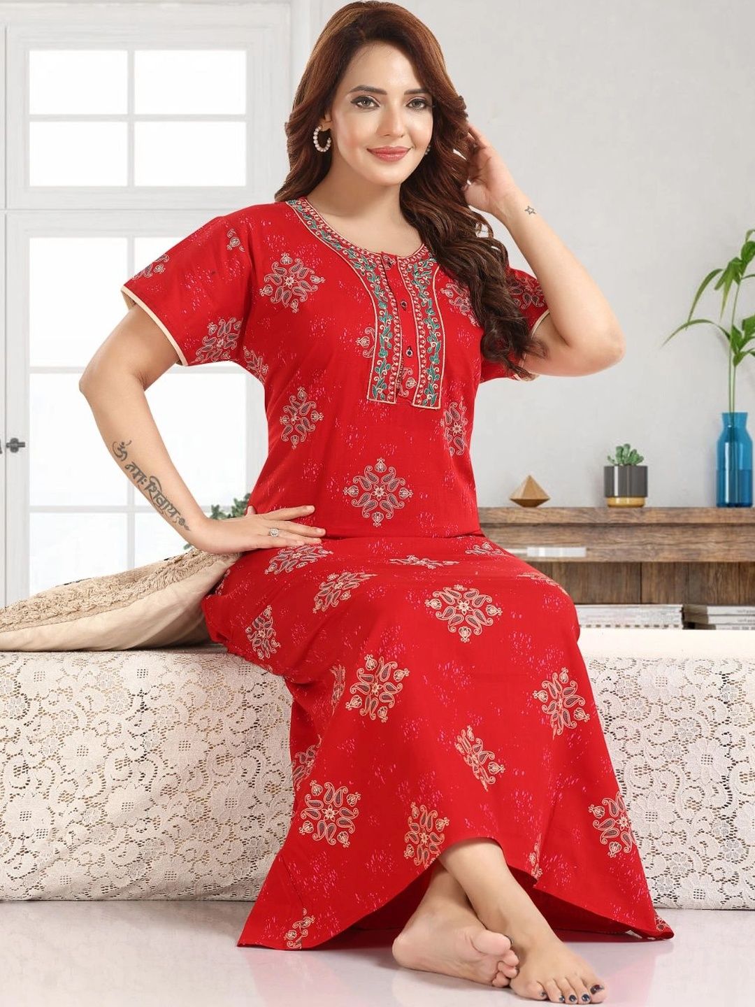TRUNDZ Printed Maxi Nightdress-picture-4