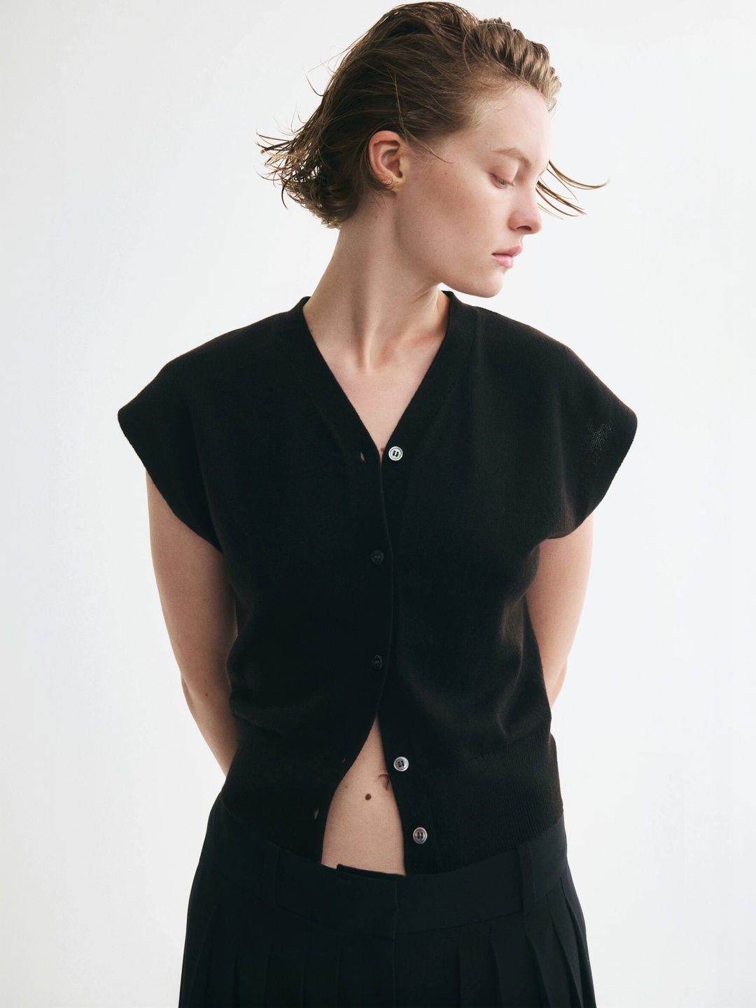 H&M Women Knitted Waistcoat-picture-13