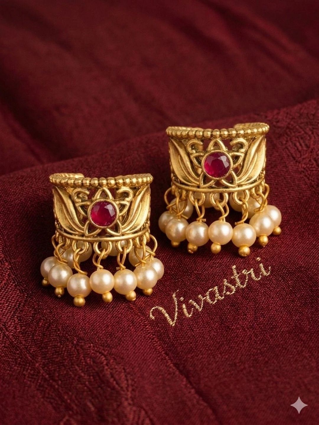 VIVASTRI Geometric Ear Cuff Earrings-picture-52