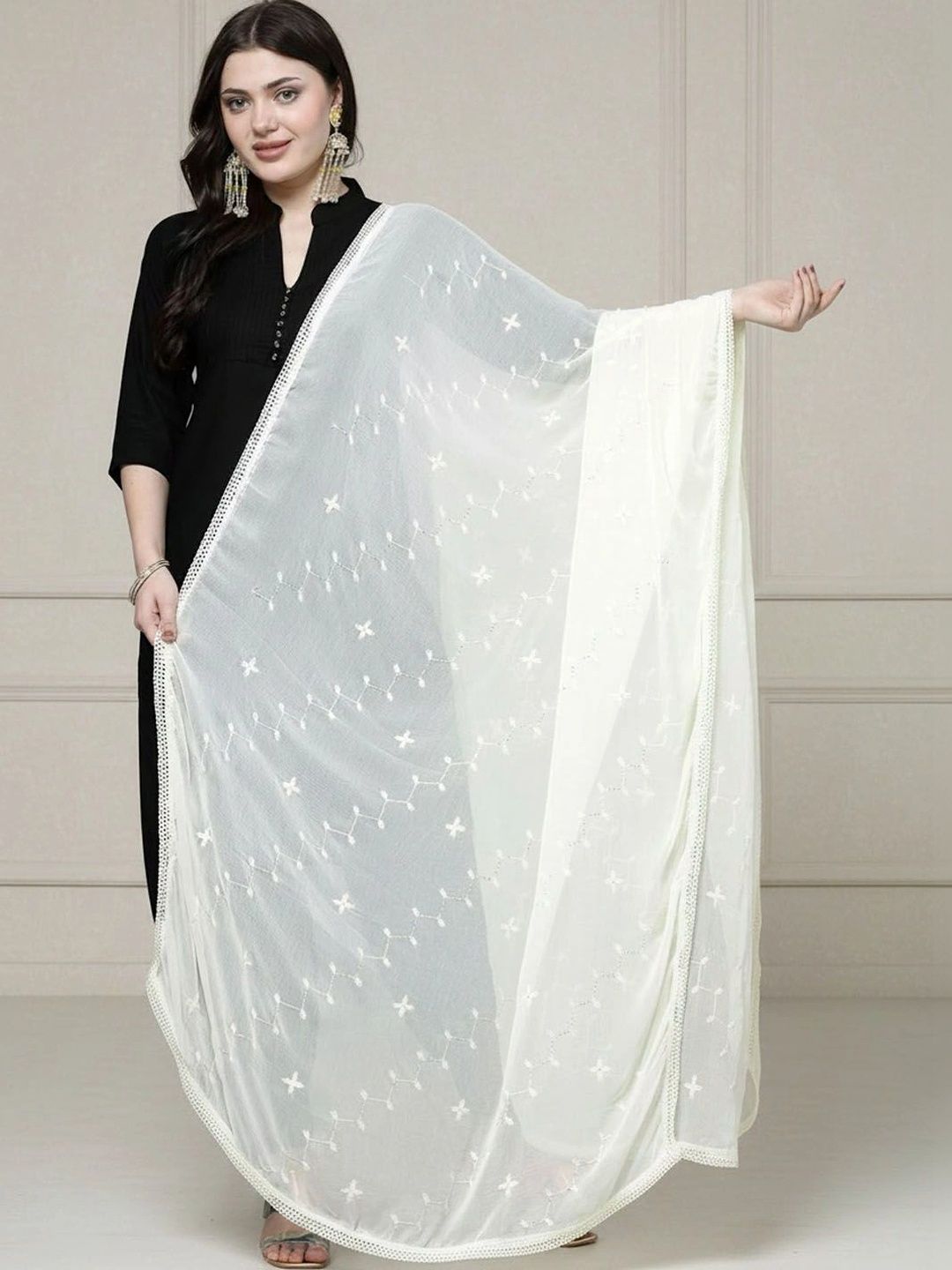KALINI Ethnic Motifs Embroidered Dupatta with Thread Work-picture-18