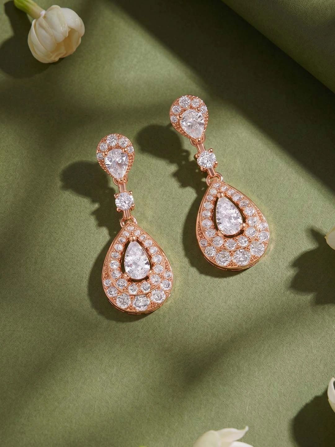 Peora Teardrop Shaped Drop Earrings-picture-43