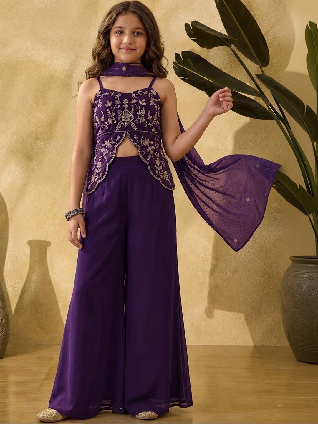 Lilots Girls Floral Embroidered Regular Thread Work Kurti with Palazzos & With Dupatta-picture-40