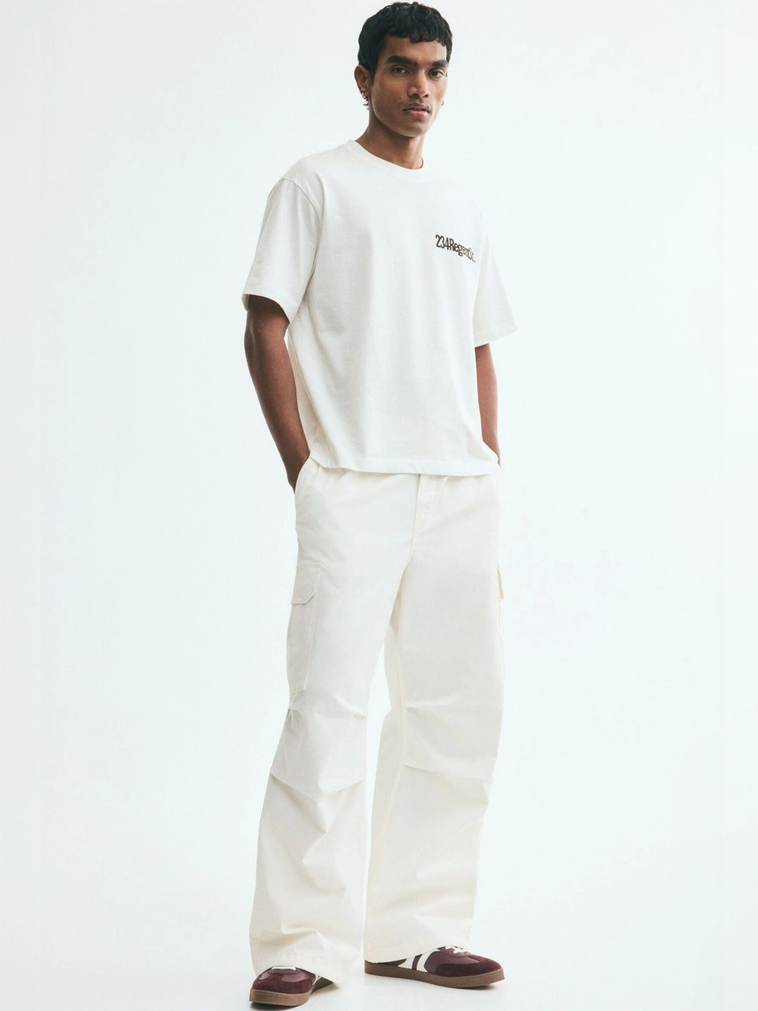 H&M Men Loose Fit Cargo Trousers-picture-15