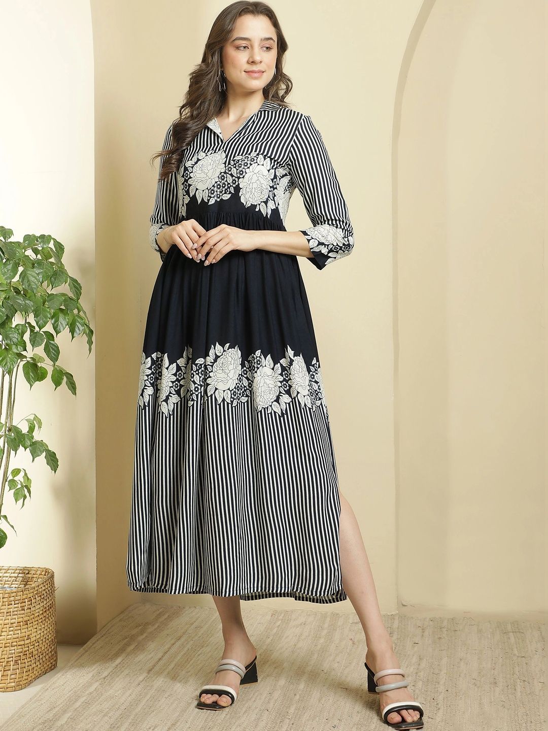 AMOUS Striped A-Line Midi Dress-picture-17