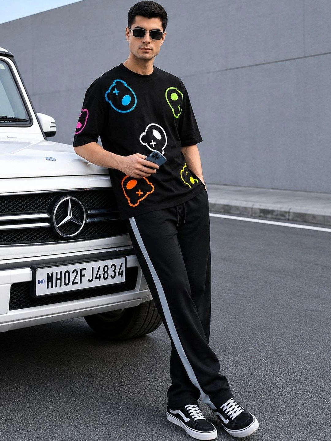 SZN Men Regular Fit Colourblocked Training Track Pants-picture-20