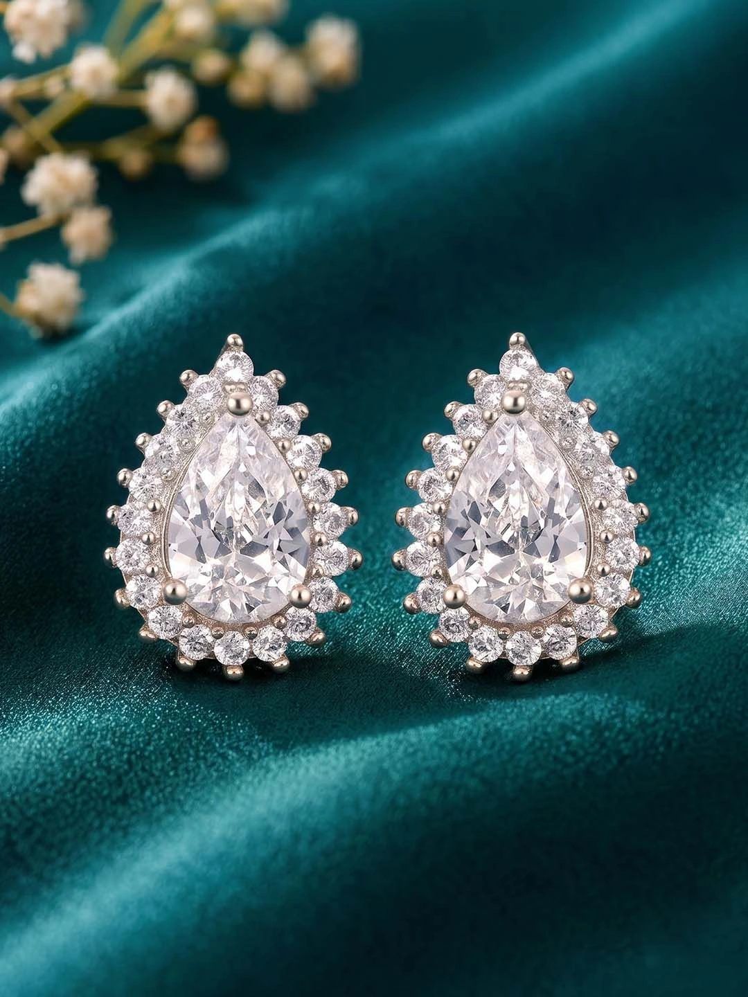 Peora Teardrop Shaped Studs Earrings-picture-32