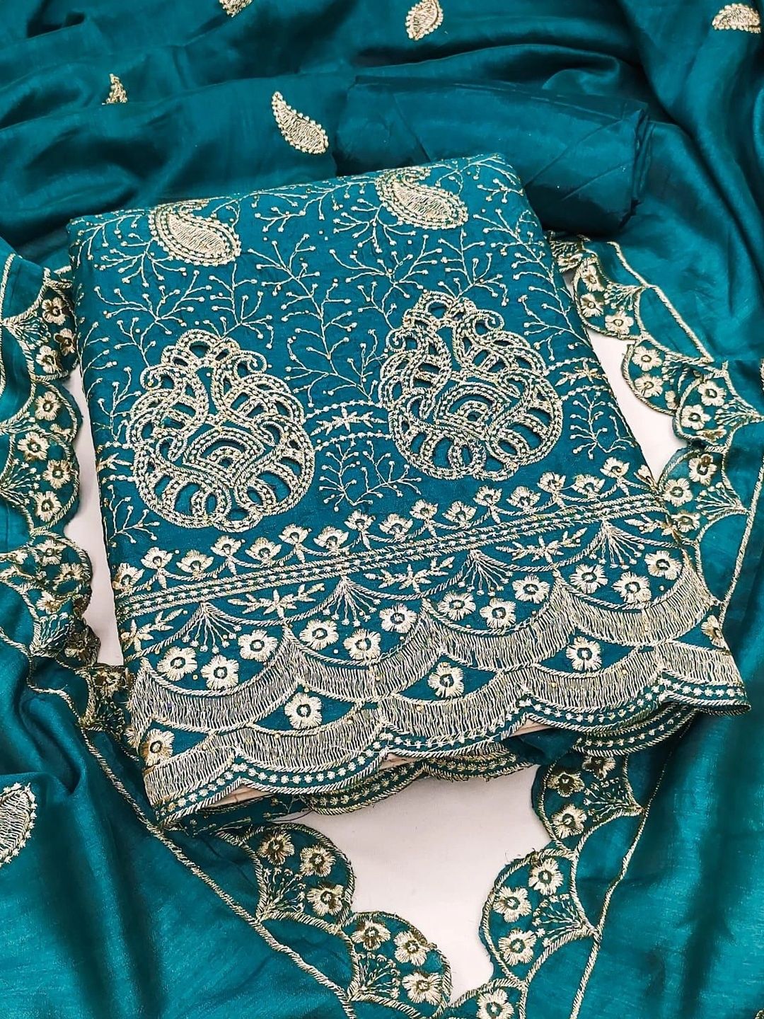 Moda Rapido Embroidered Unstitched Dress Material-image-49