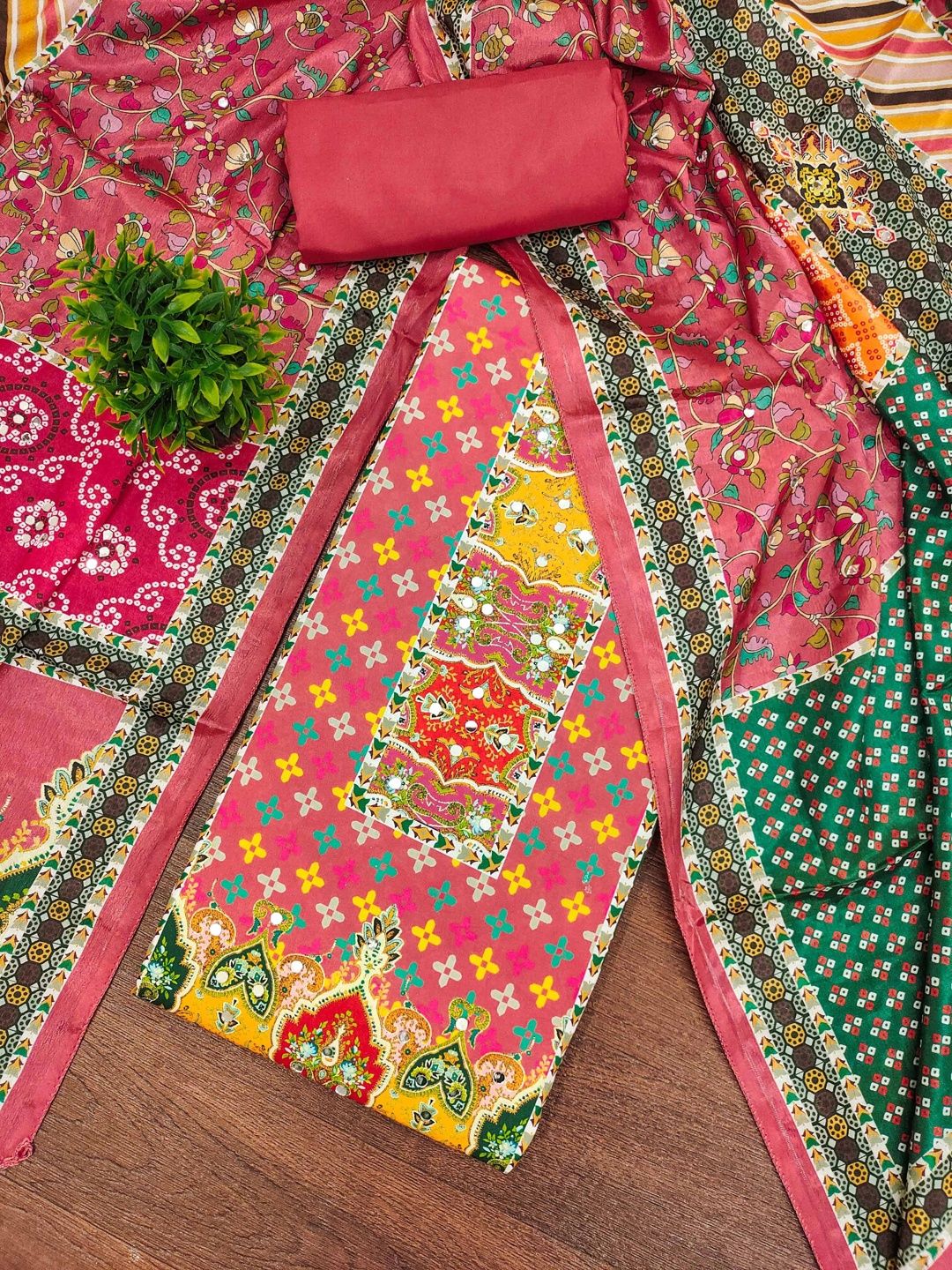 Maroosh Printed Unstitched Dress Material-picture-22