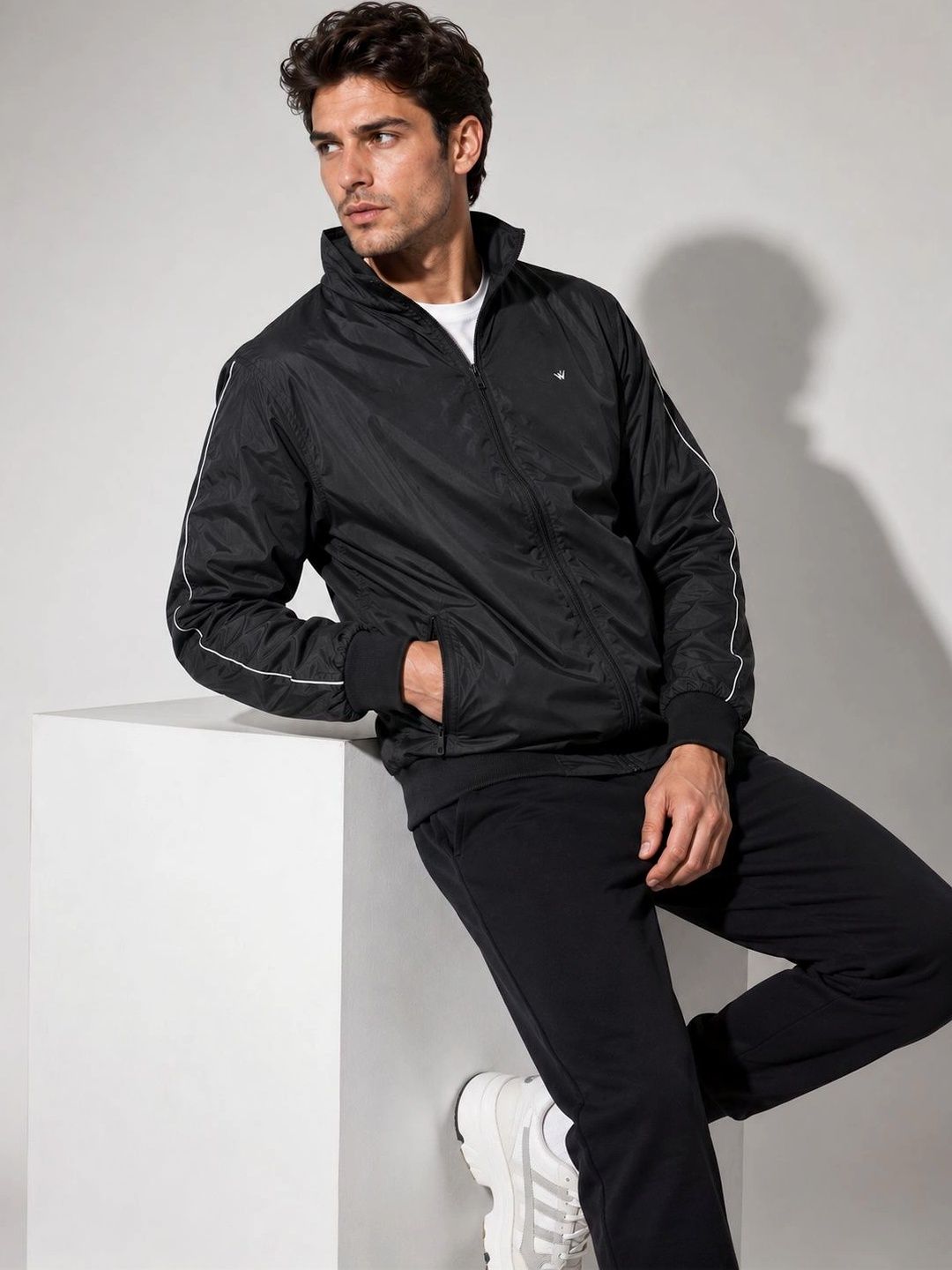ONLYBASIC Men Lightweight Sporty Jacket-picture-10