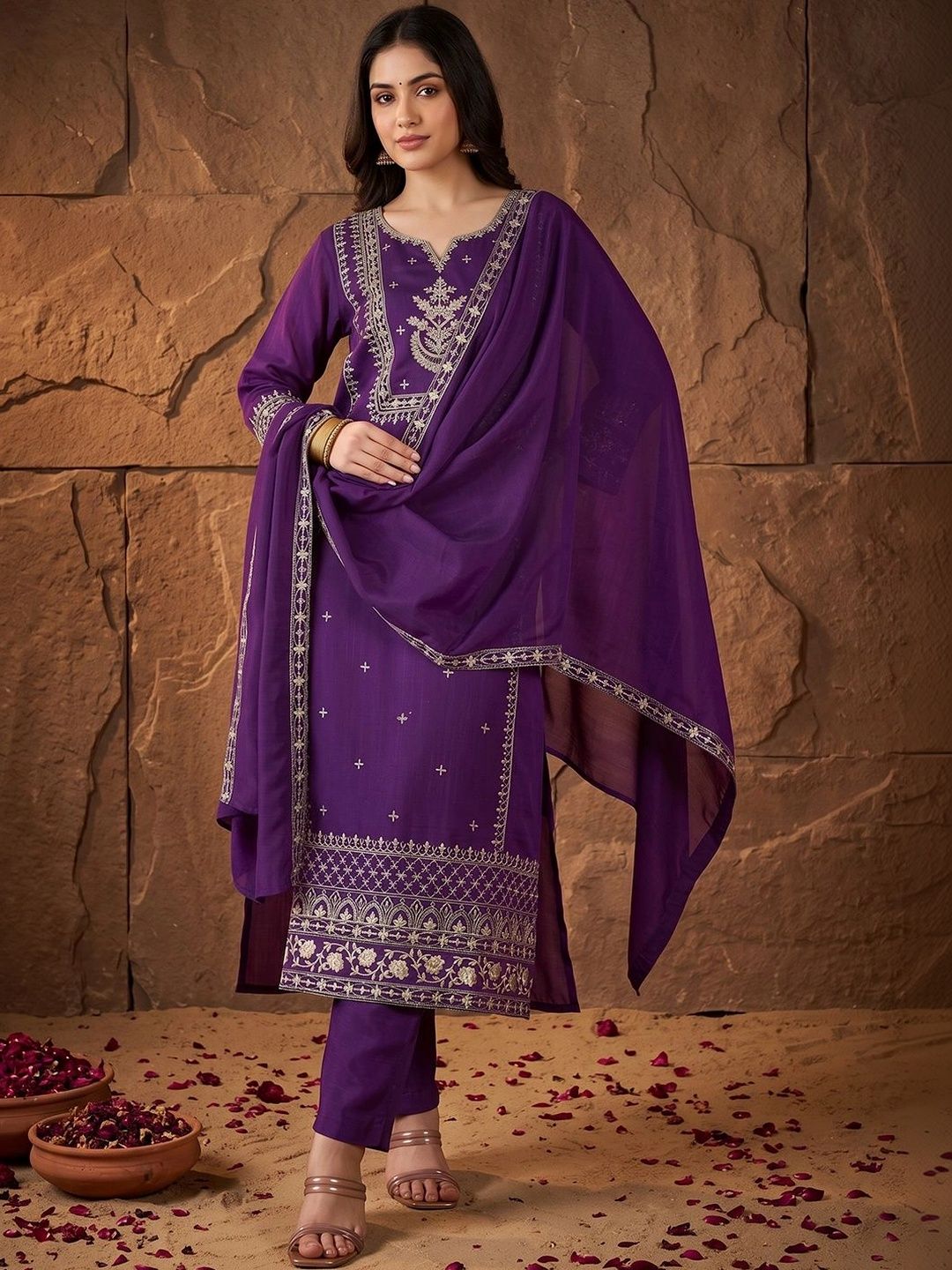 House of Pataudi Women Ethnic Motifs Embroidered Regular Thread Work Kurta with Trousers & With Dupatta-picture-45