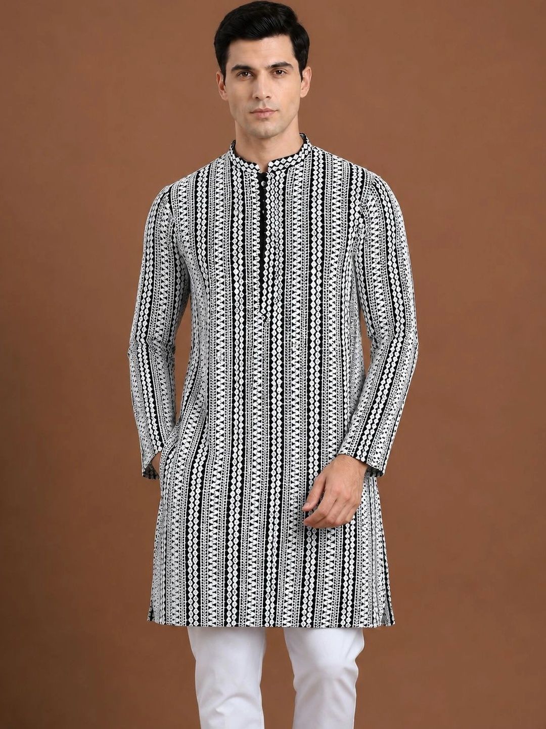 House of Pataudi Men Printed Regular Kurta with Pyjamas-picture-48