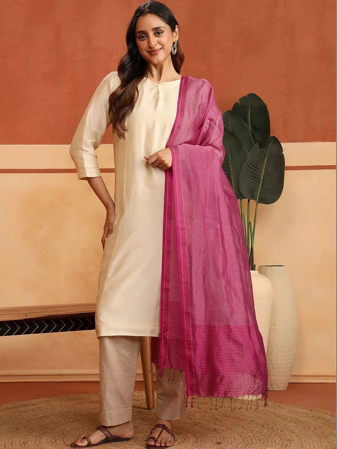 Fabindia Woven Design Cotton Silk Blend Dupatta-picture-31