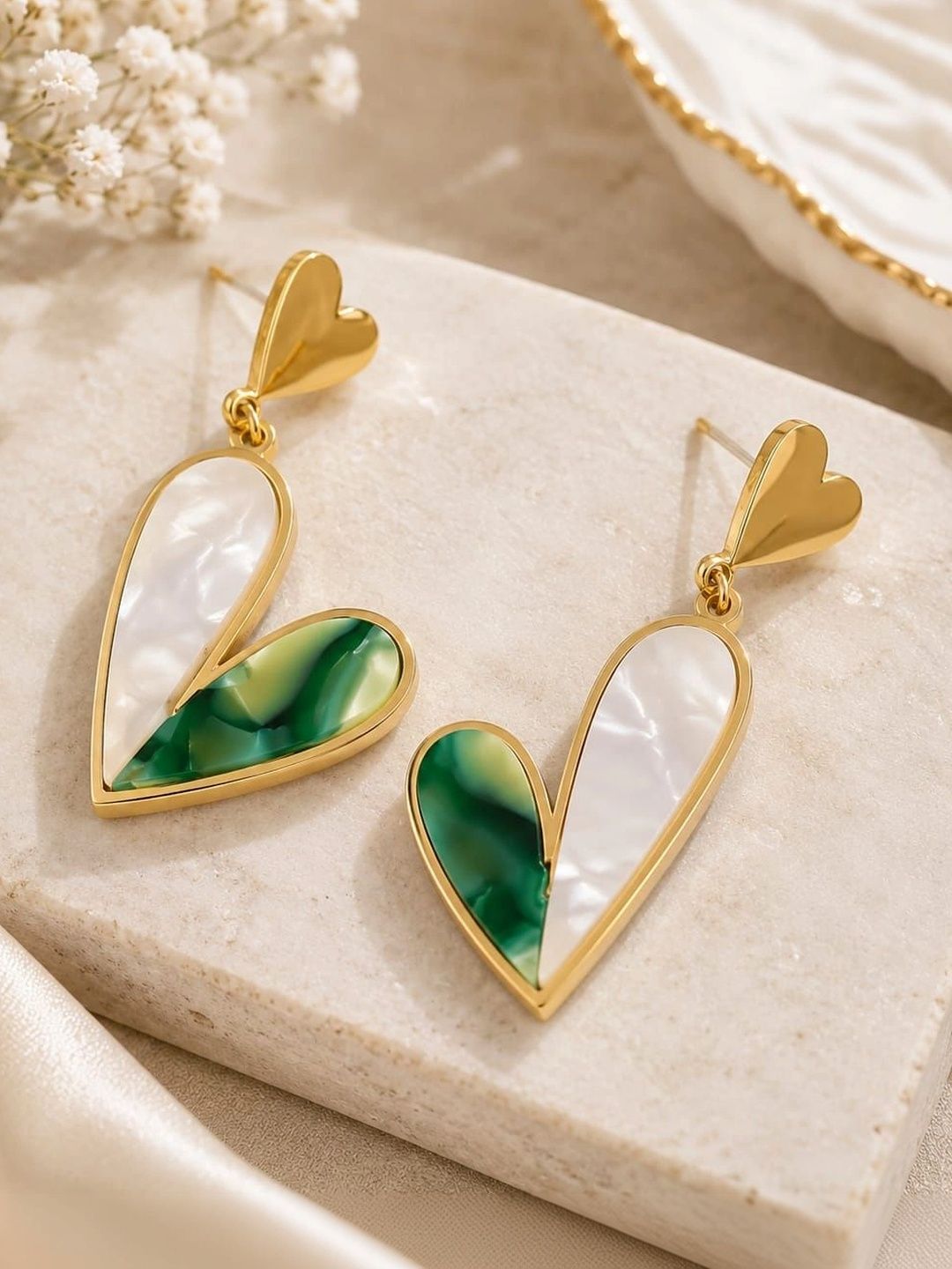 GARV GLEAM Heart Shaped Drop Earrings-picture-27