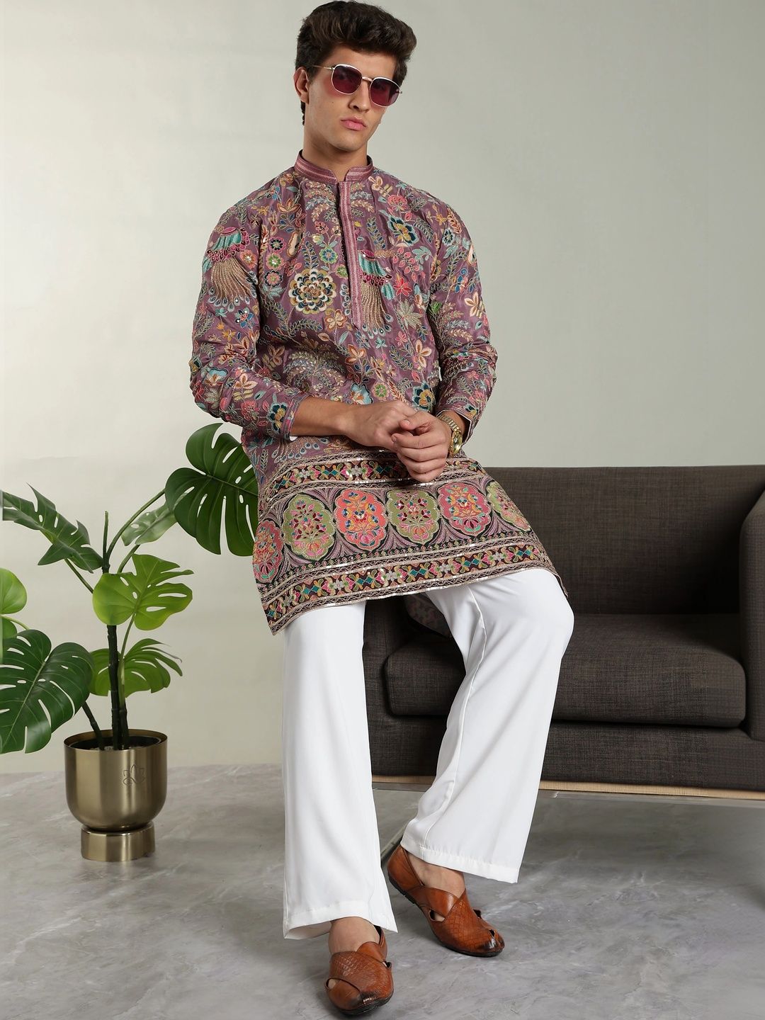 ARRUGA Men Floral Embroidered Regular Thread Work Kurta with Trousers-picture-22