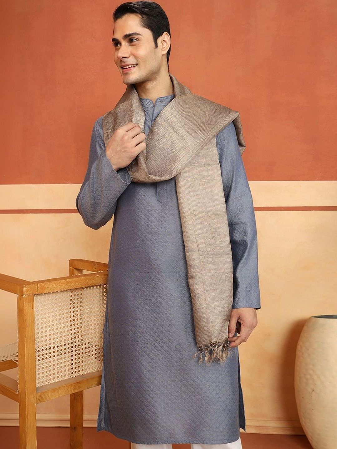 Fabindia Men Woven Design Stole-picture-18