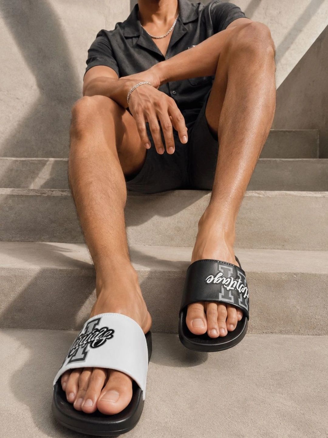 Harvard Men Printed Sliders-picture-19