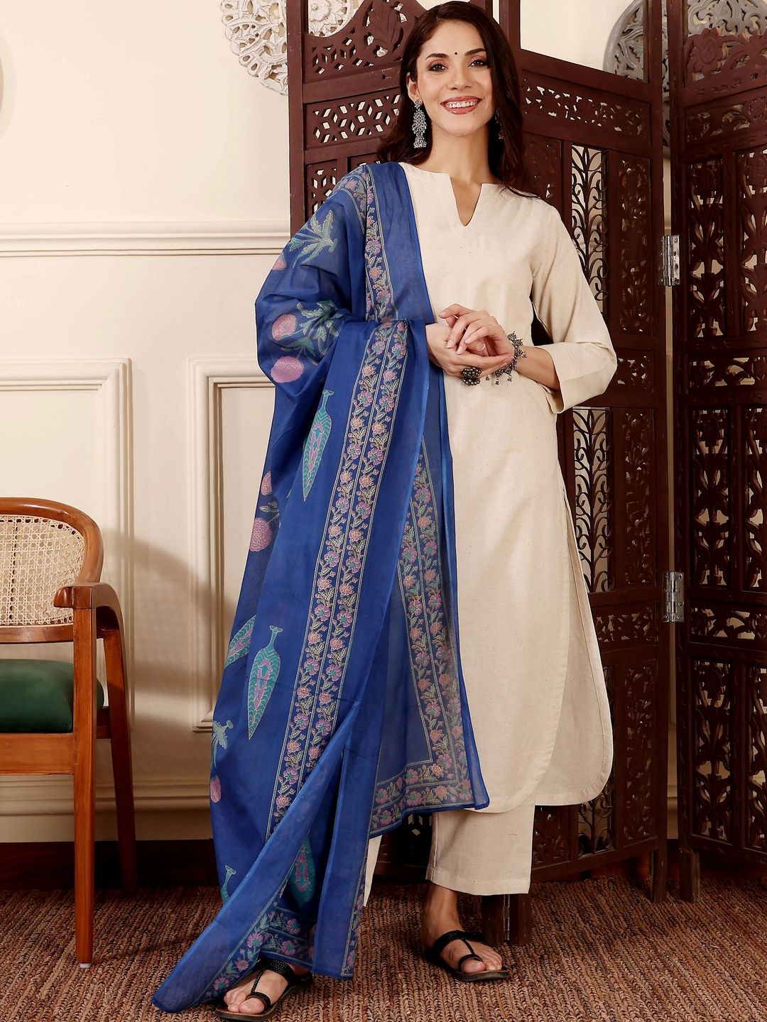 GRINISH Ethnic Motifs V-Neck Pure Cotton Kurti-picture-25