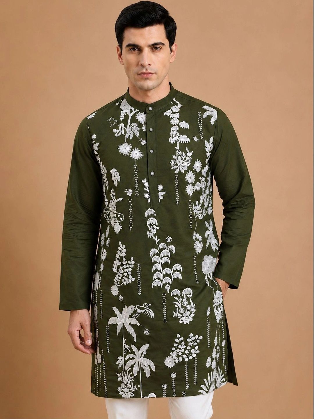 House of Pataudi Men Floral Embroidered Regular Thread Work Kurta with Pyjamas-picture-24