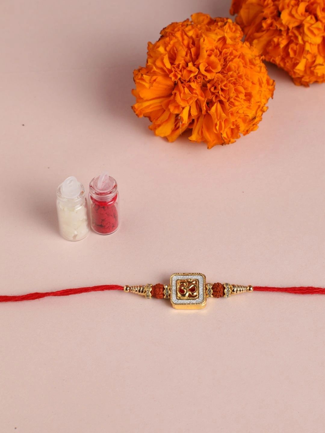 Niscka Thread Rakhi-picture-18