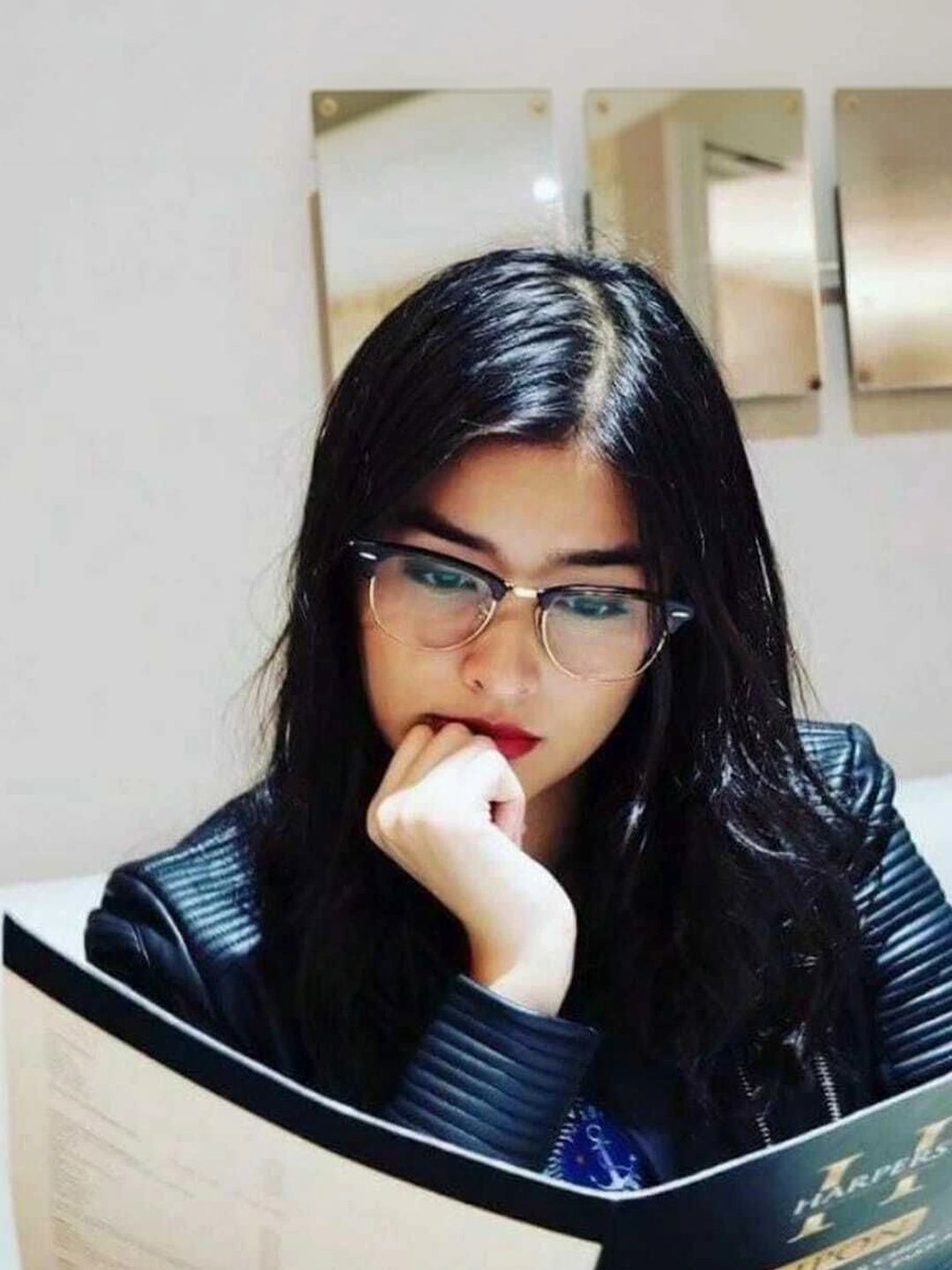 EYELLUSION Women Clear Lens & Black Browline Sunglasses with-image-44
