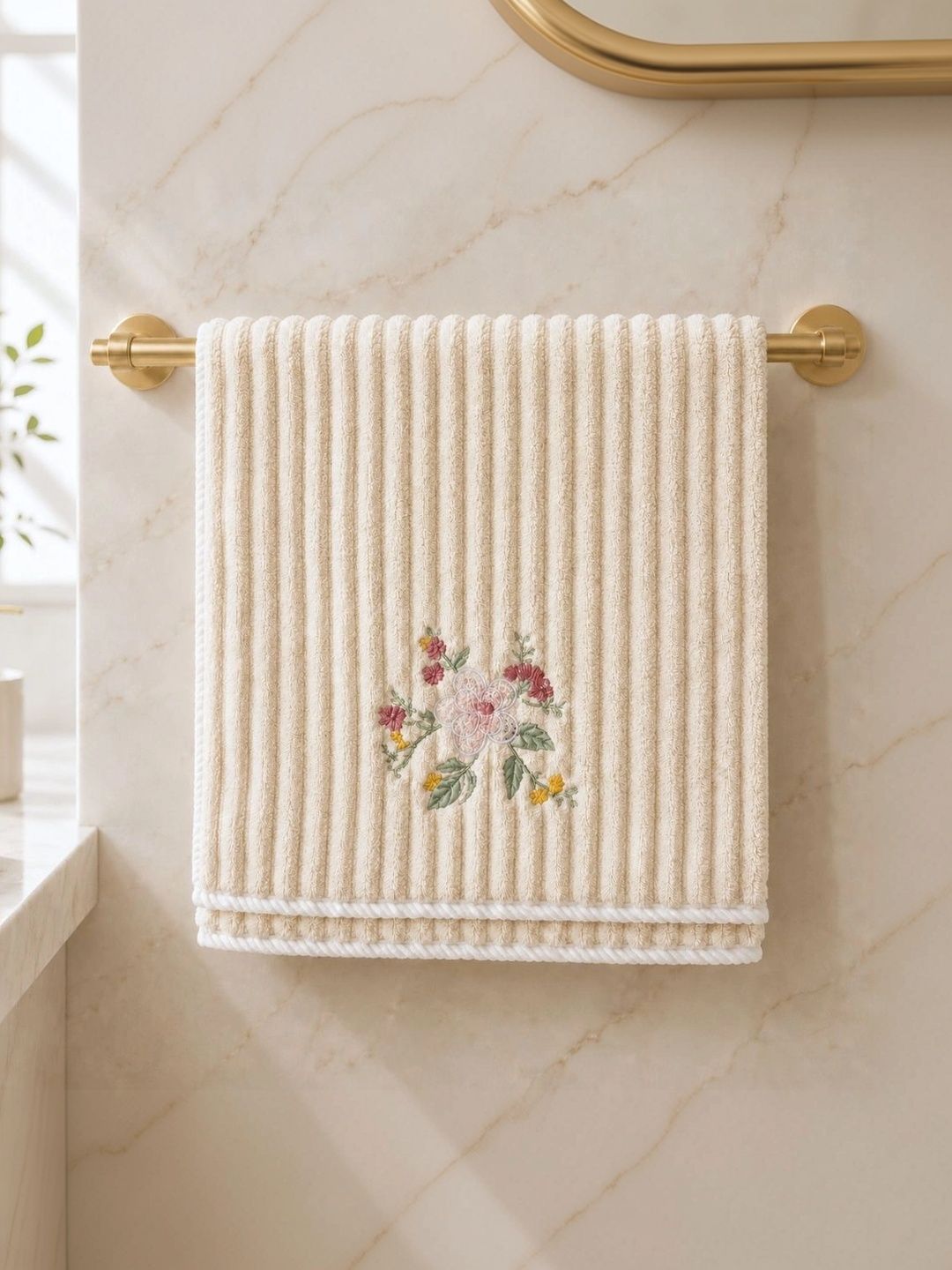 DIVYAM - JOY OF COMFORT Beige & Green 1 420 GSM Bath Towel-image-15