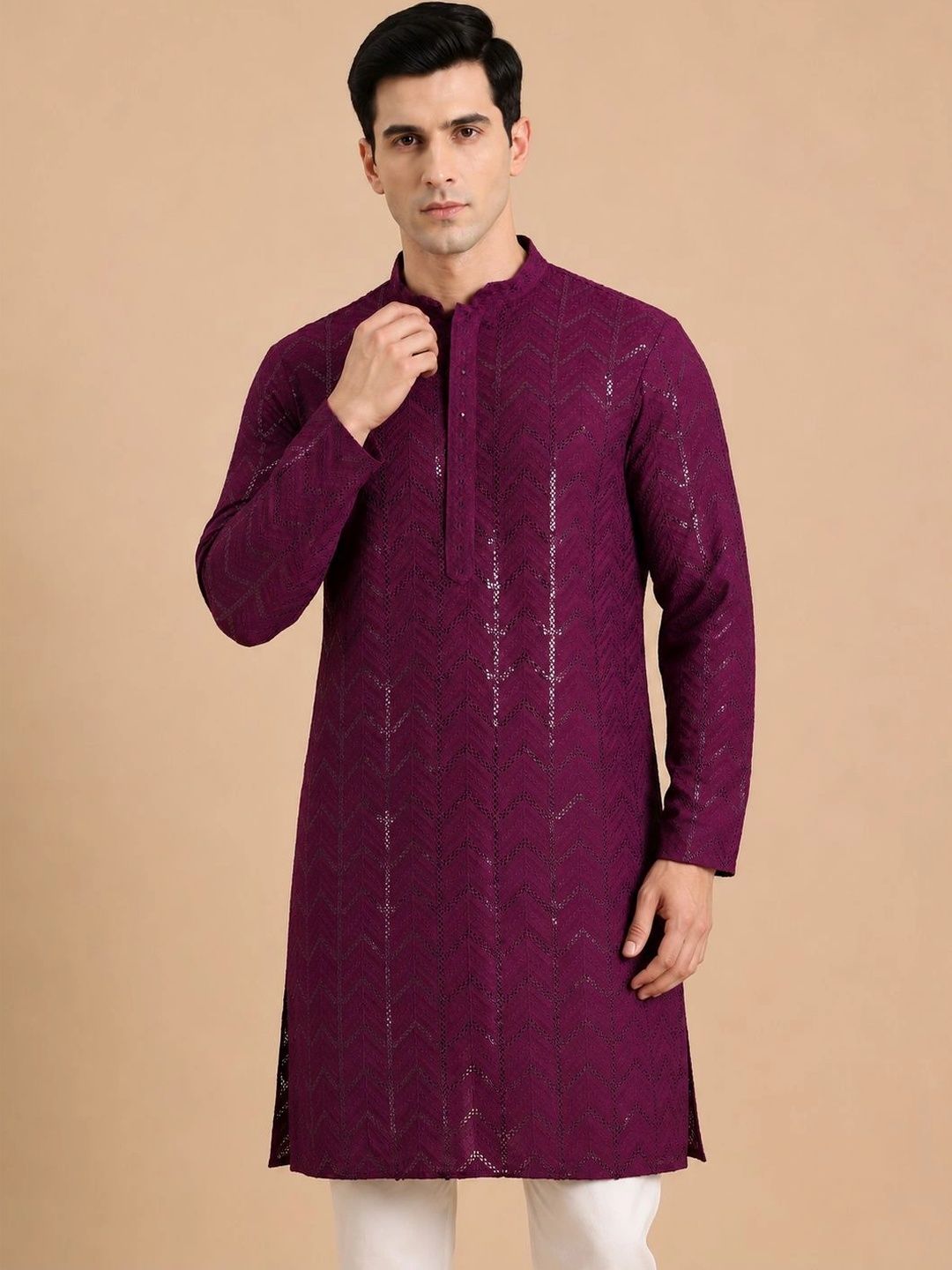 House of Pataudi Men Embroidered Regular Sequinned Kurta with Pyjamas-picture-44