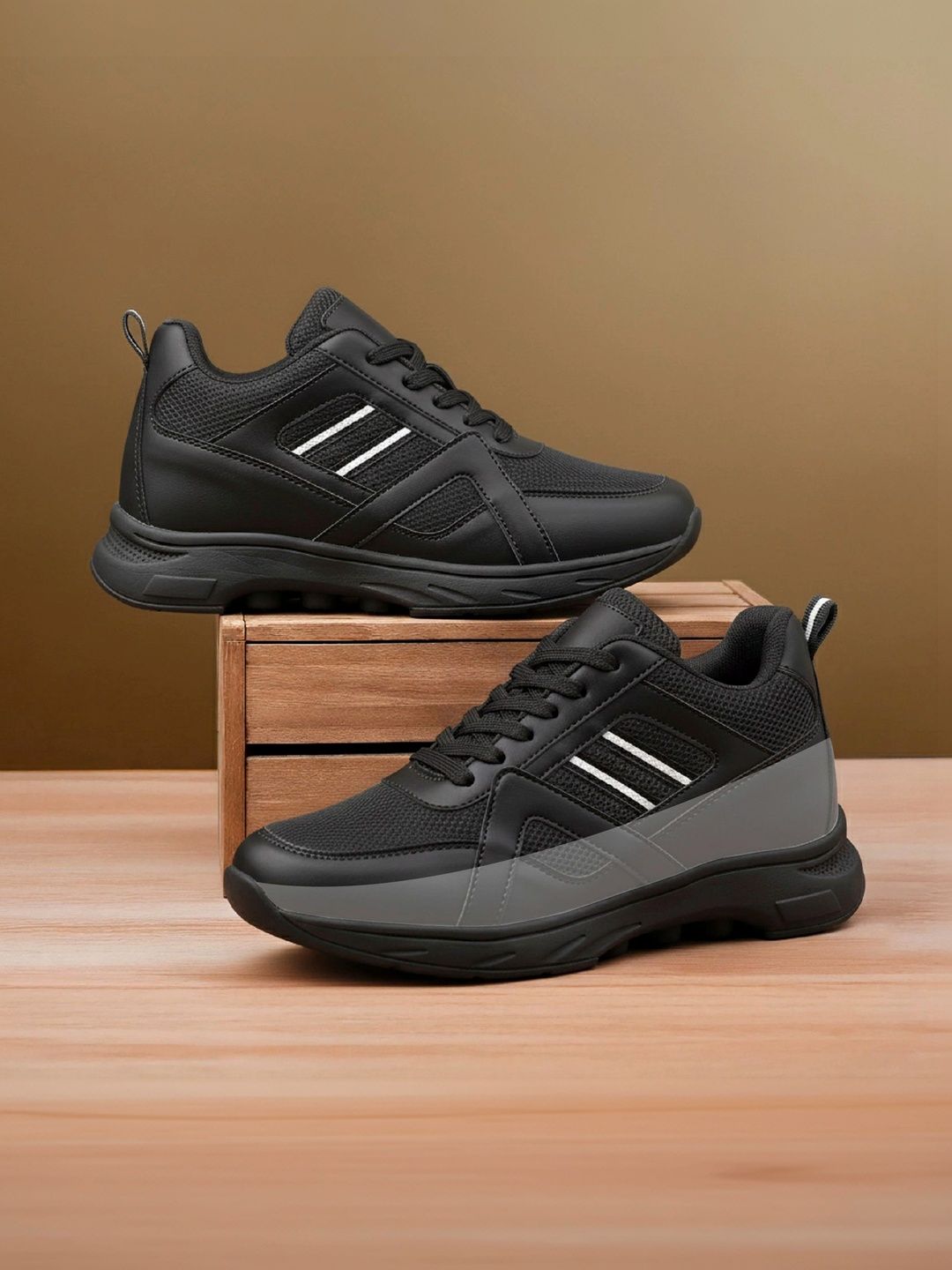 yuvrato baxi Men Colourblocked Sneakers-picture-45
