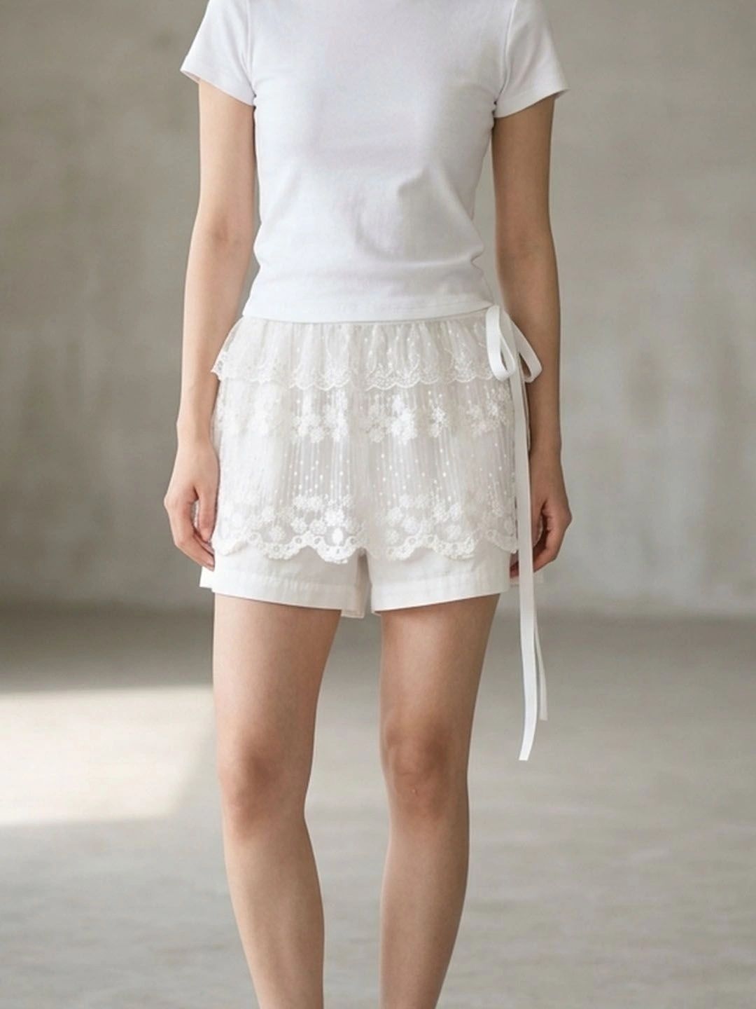 Suo Women Embellished Lace Frills Bows and Ruffles Mini Skorts Skirt-picture-26