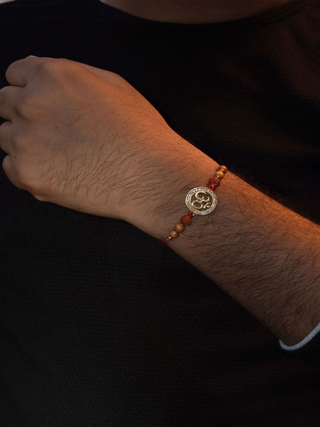 Niscka Thread Rakhi-picture-43