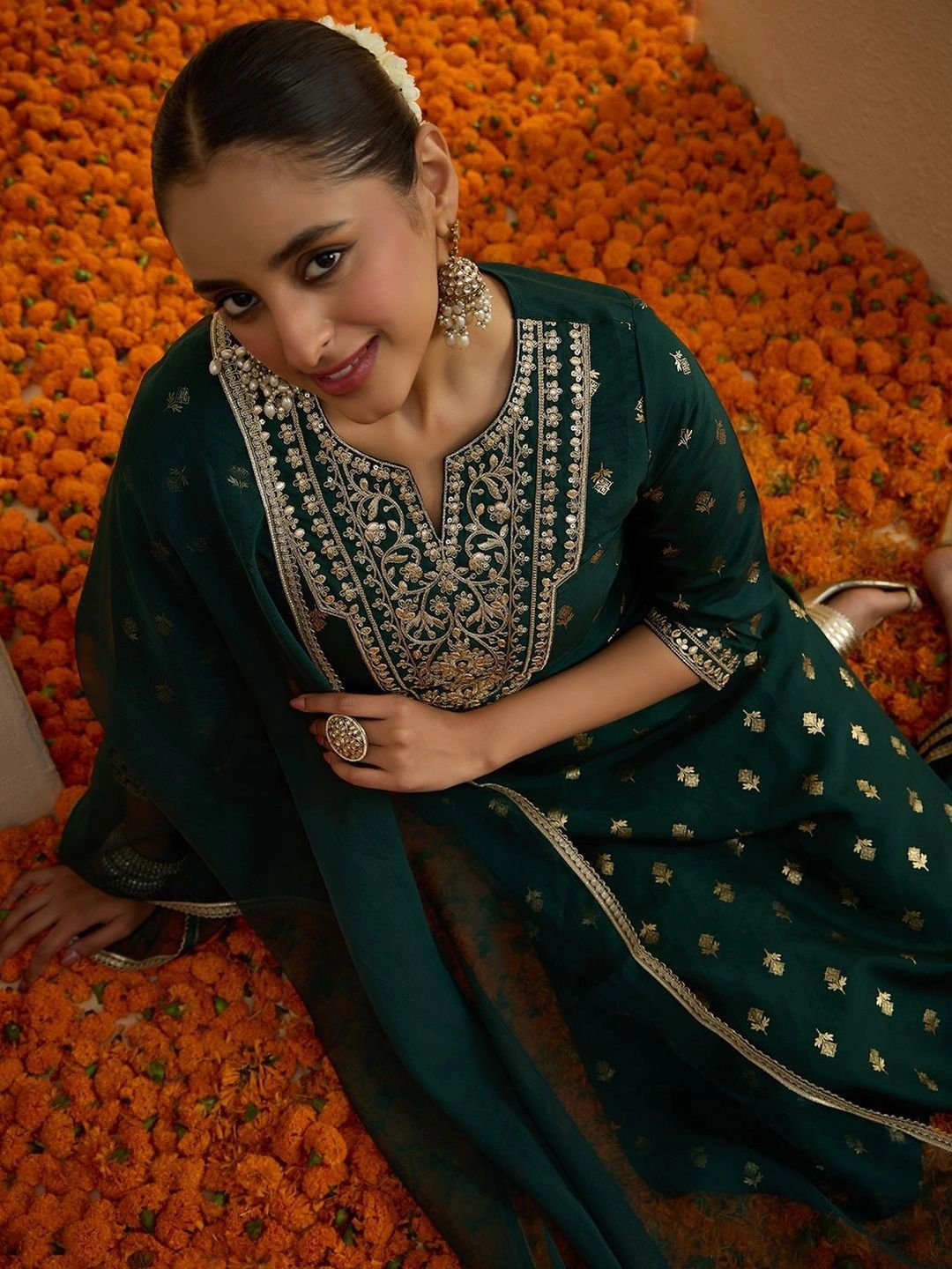 Janasya Women Ethnic Motifs Embroidered Regular Sequinned Chanderi Silk Kurta with Trousers & With Dupatta-picture-48