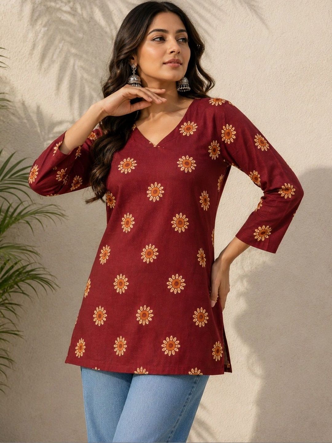 HERE&NOW Floral Printed V-Neck Kurti-picture-27