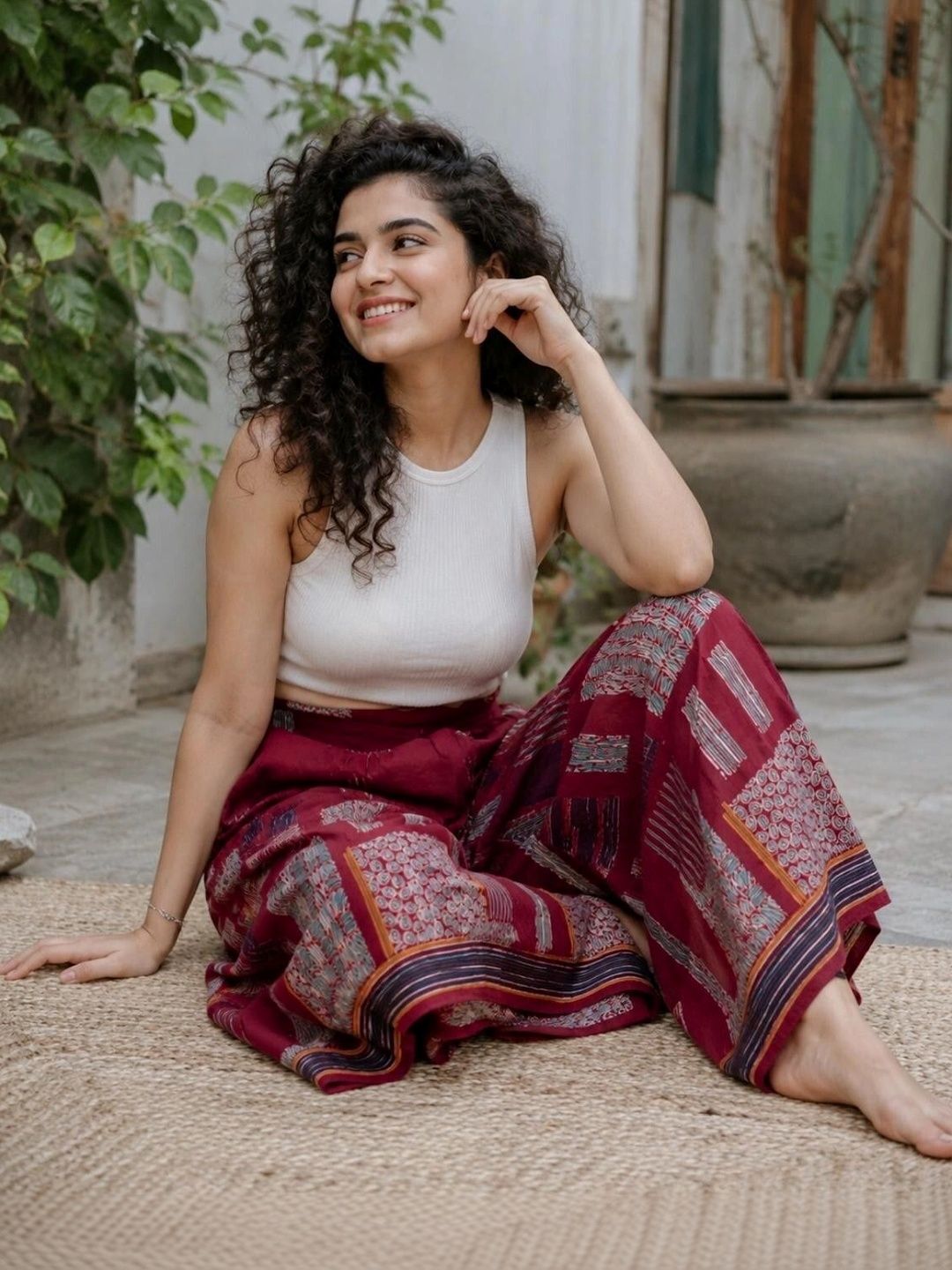 SIMNILSTUDIO Women Ethnic Motifs Printed Ethnic Palazzos-picture-17