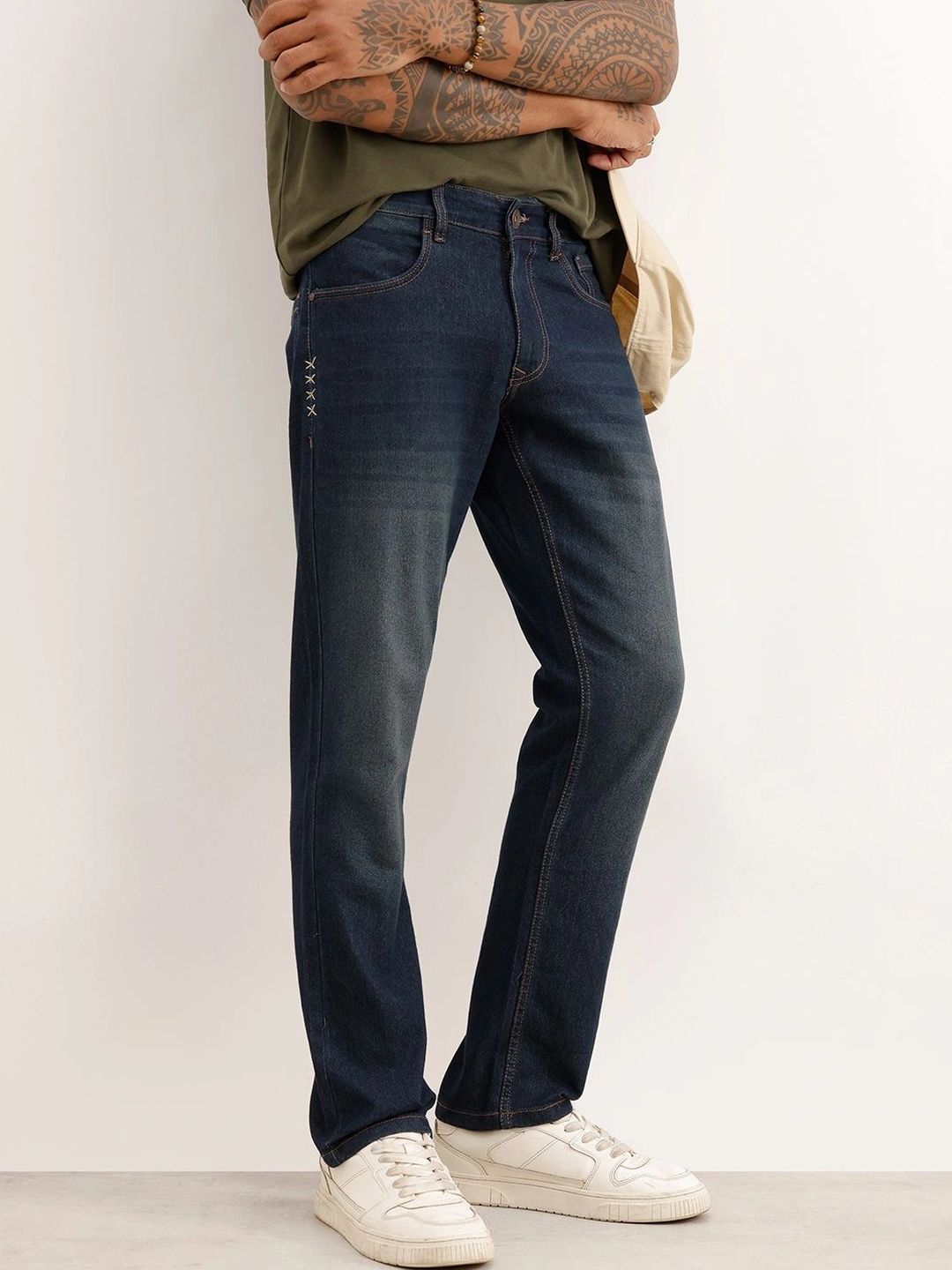 WROGN Men Slim Fit Mid-Rise Light Fade Stretchable Jeans-picture-27